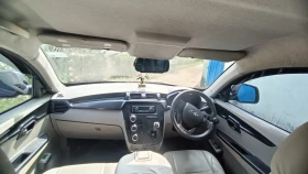 MAHINDRA KUV 100