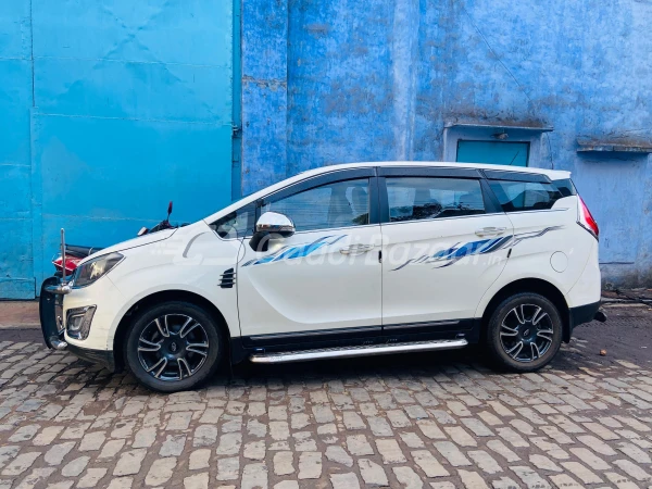 MAHINDRA MARAZZO