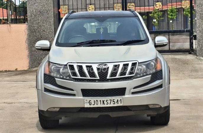 MAHINDRA XUV500