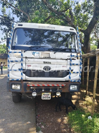 TATA MOTORS Signa 3718.K