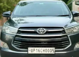 TOYOTA INNOVA CRYSTA
