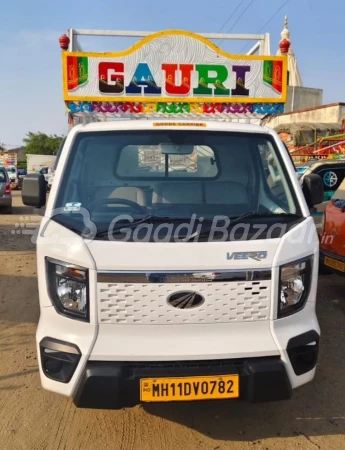 MAHINDRA Veero