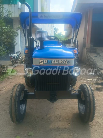Sonalika Di 35