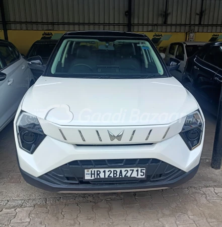 MAHINDRA XUV 3XO