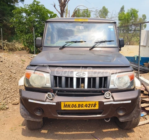 MAHINDRA Bolero Camper