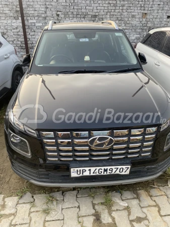HYUNDAI VENUE