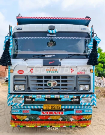 TATA MOTORS LPTK 2518