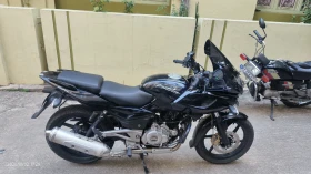 Bajaj Pulsar 220 DTS-i